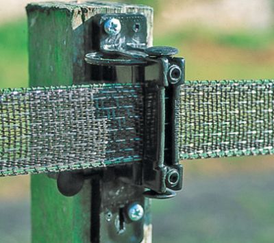 Badi_Farm_horses_livestock_animals_pet_fences_tapes_electric_rubber_floors_hay_mangers_cow_shockproof_insulators_equestrian_boxes_paddock