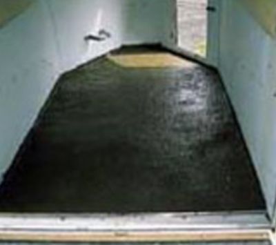 Badi_farm_tappeti_gomma_pavimenti_box_cuccia_cavallo_cane_lastra_allevamento_vulcanizzata_scuderia_stalla