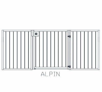 Badi_Farm_scuderia_tondino_cavalli_box_stalla_finestra_porta_frontale_parete_fattoria_legno_pino_PVC_paddock_scuderie_allevamento_ippodromo_equitazione